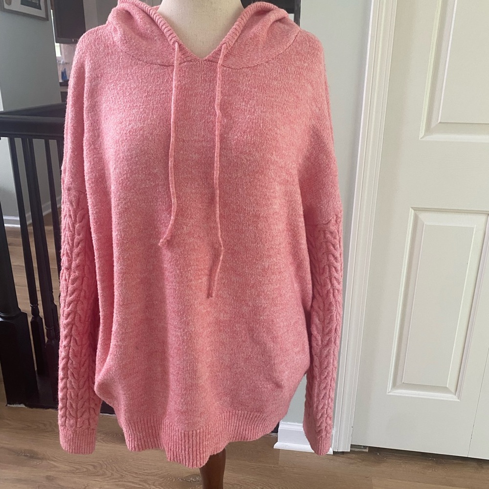 Elegant Pink Hooded Sweater